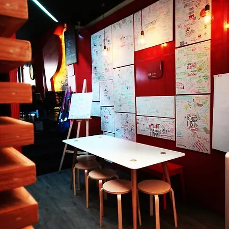 Pilot Design & Bar * Oporto